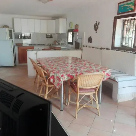 Holiday home Orchidea *